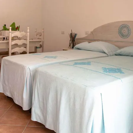 Apartment In - Nuoro Orosei